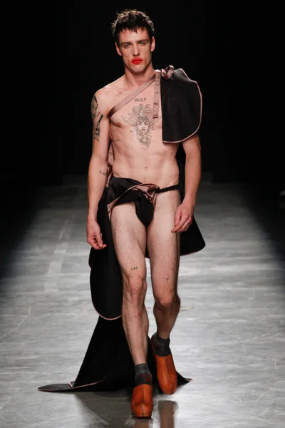 Look 61